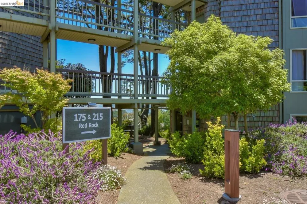 175 Red Rock WAY #APT 209K San Francisco, CA 94131