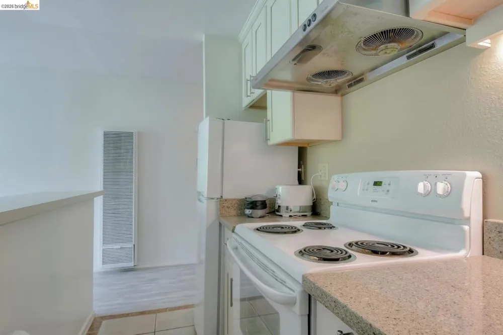 175 Red Rock WAY #APT 209K San Francisco, CA 94131