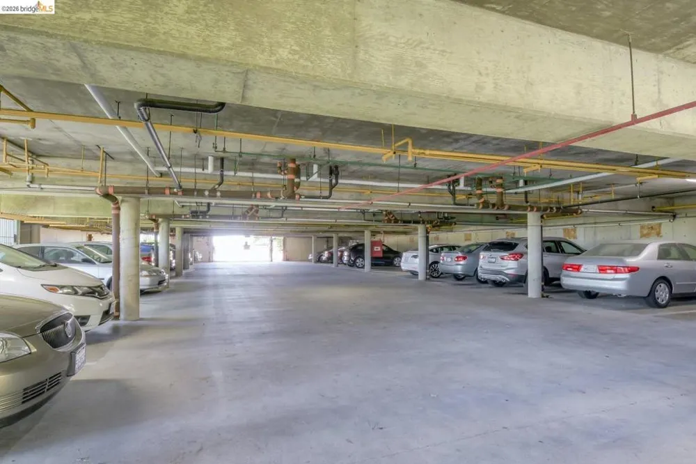175 Red Rock WAY #APT 209K San Francisco, CA 94131