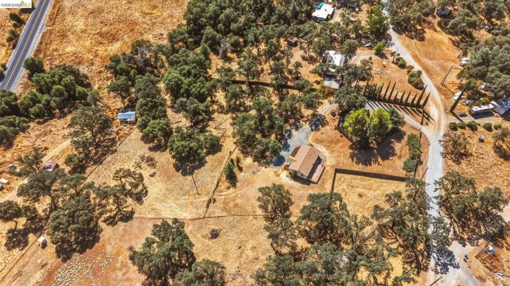 14019 Park Ave Jamestown, CA 95327