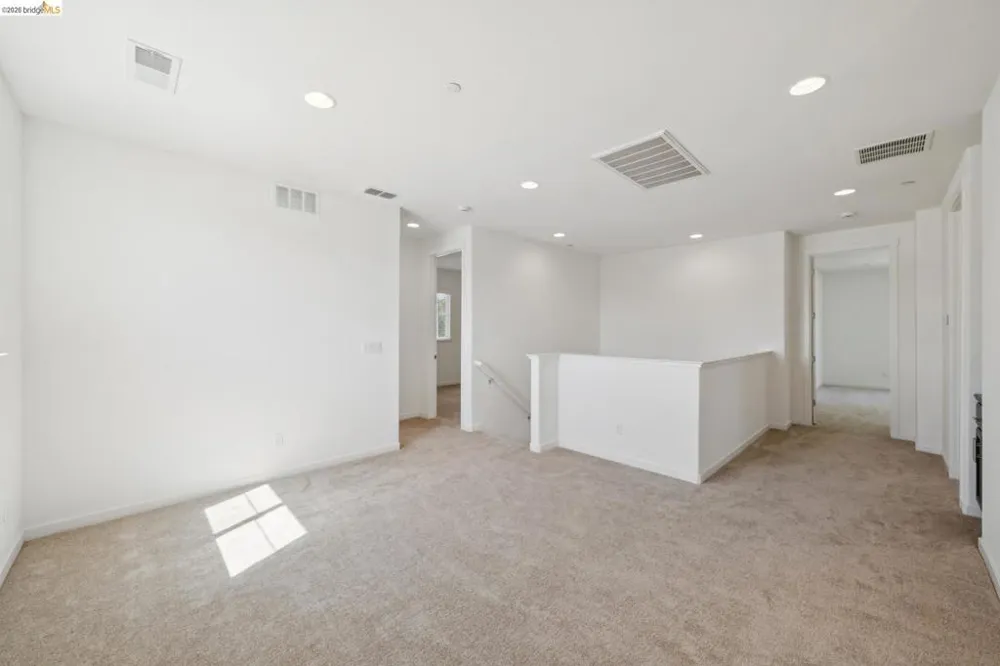 320 Heritage Ln Dixon, CA 95620
