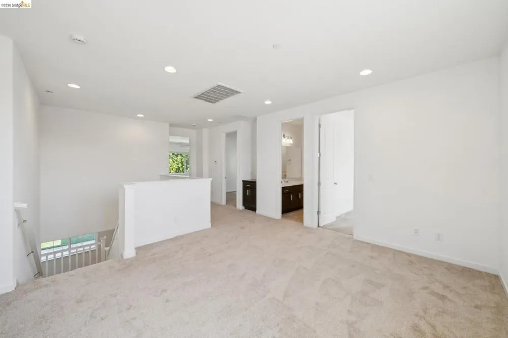 320 Heritage Ln Dixon, CA 95620