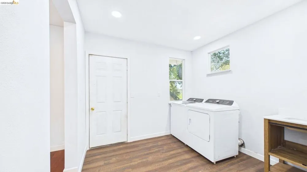 19085 North Dr Jamestown, CA 95327