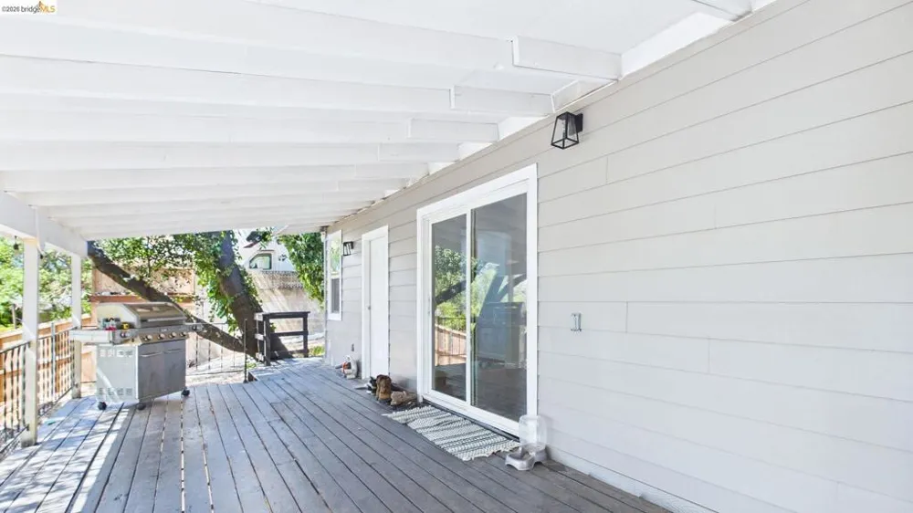 19085 North Dr Jamestown, CA 95327