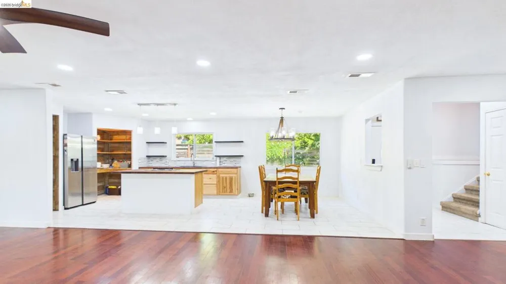 19085 North Dr Jamestown, CA 95327