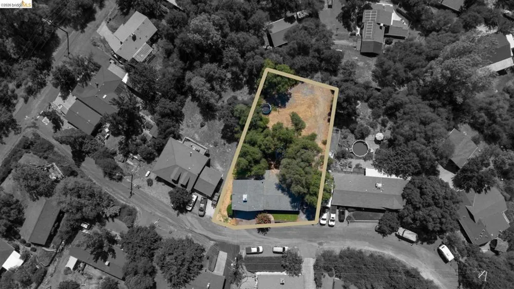 19085 North Dr Jamestown, CA 95327
