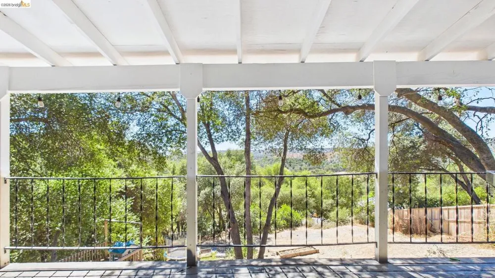 19085 North Dr Jamestown, CA 95327
