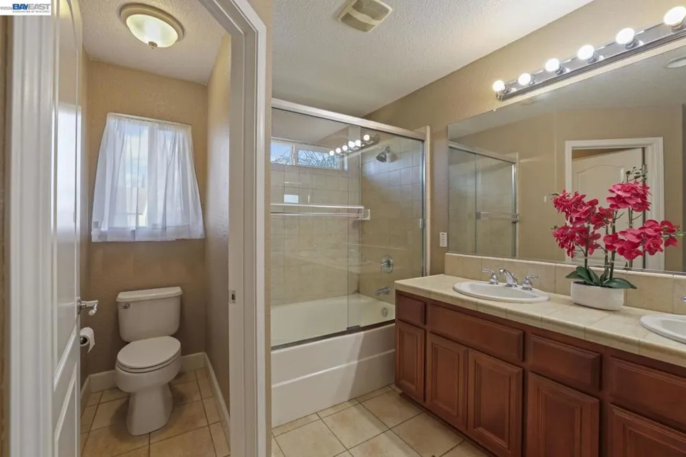 1762 Ashtree Ct Tracy, CA 95376