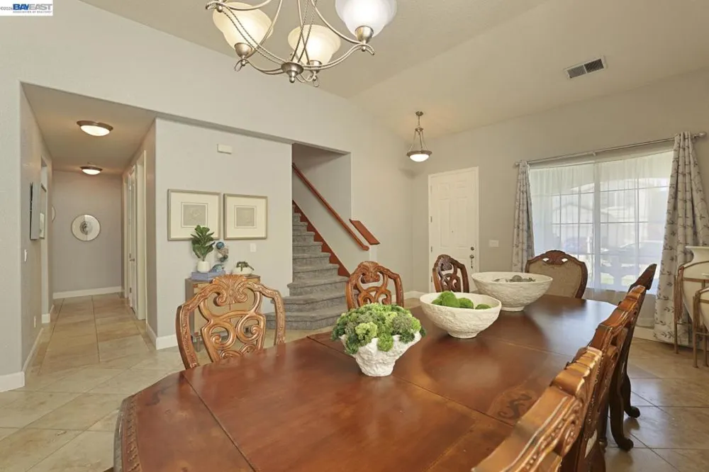 1762 Ashtree Ct Tracy, CA 95376
