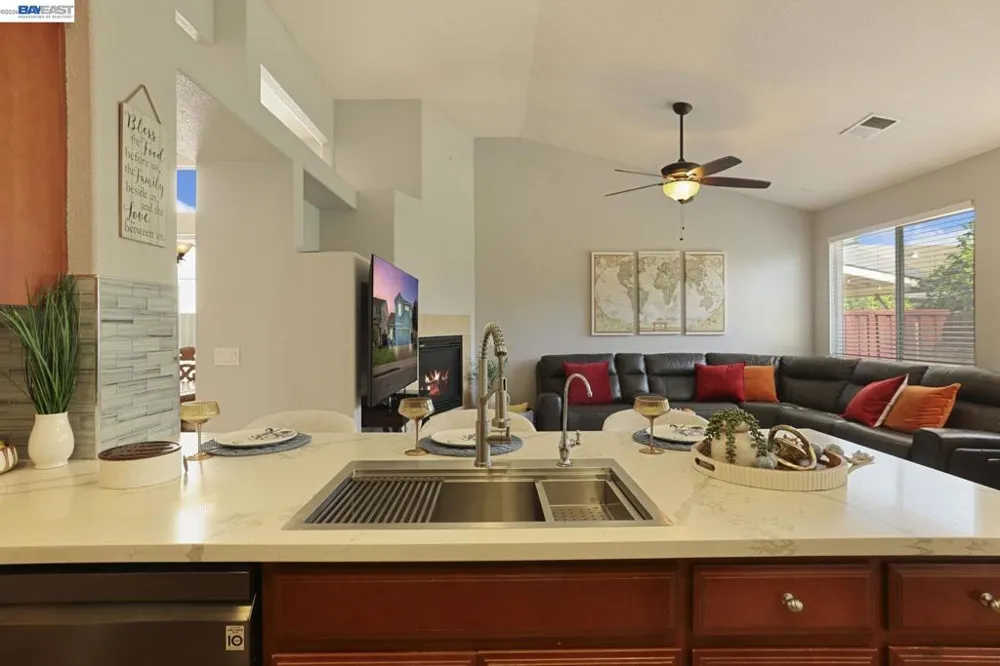 1762 Ashtree Ct Tracy, CA 95376