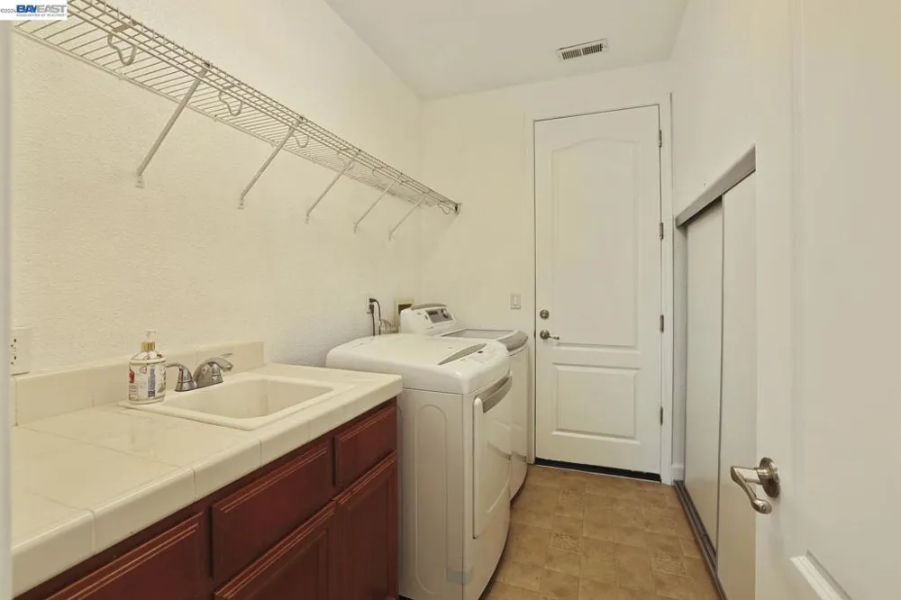 1762 Ashtree Ct Tracy, CA 95376