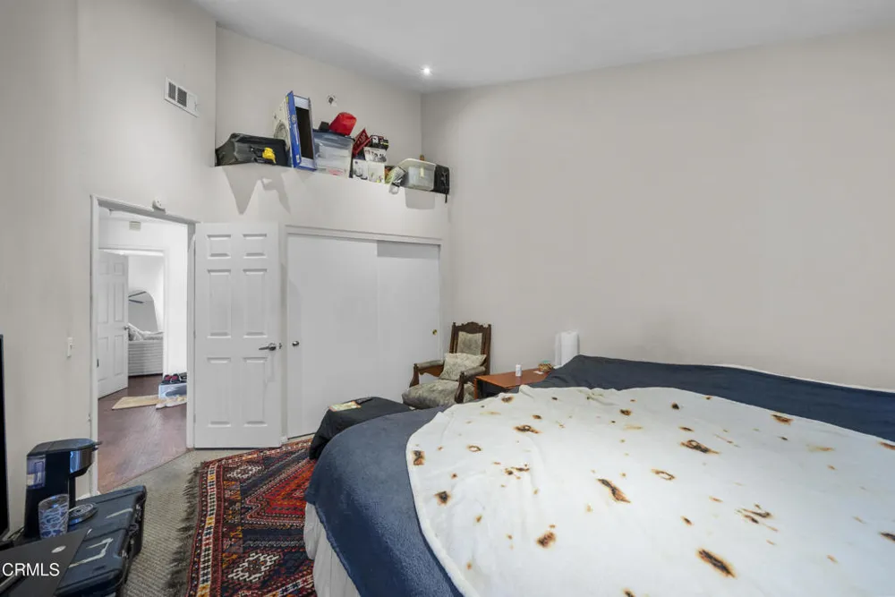 13912 Mcclure Avenue #6 Paramount, CA 90723