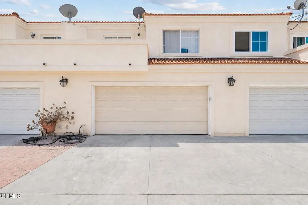 13912 Mcclure Avenue #6 Paramount, CA 90723