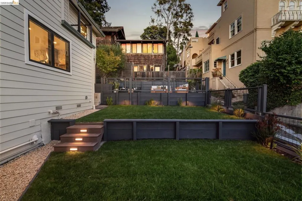 1409 Scenic Ave Berkeley, CA 94708
