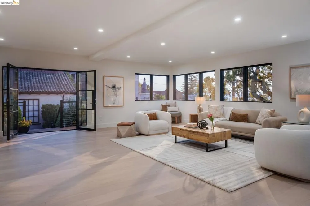1409 Scenic Ave Berkeley, CA 94708