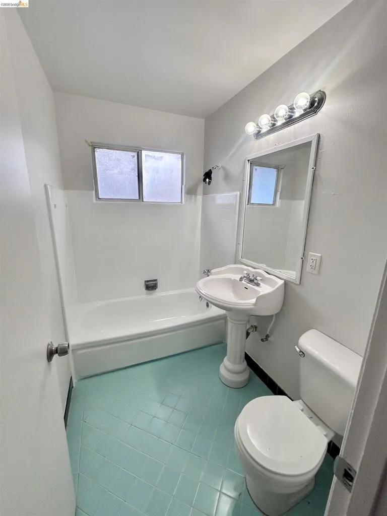 3144 61st Ave Oakland, CA 94605