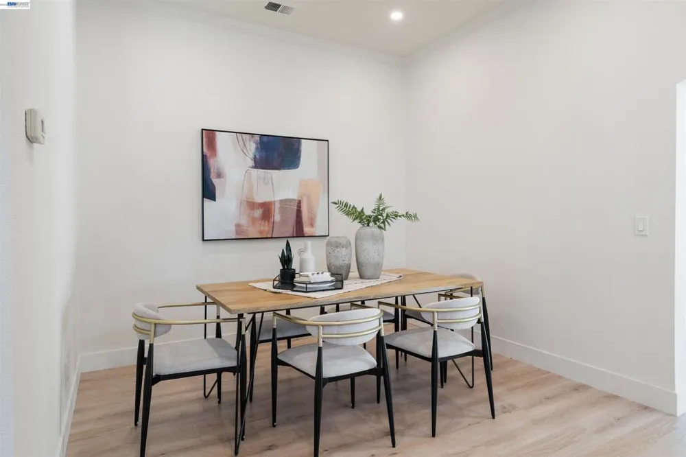 5740 Belleza Dr Pleasanton, CA 94588