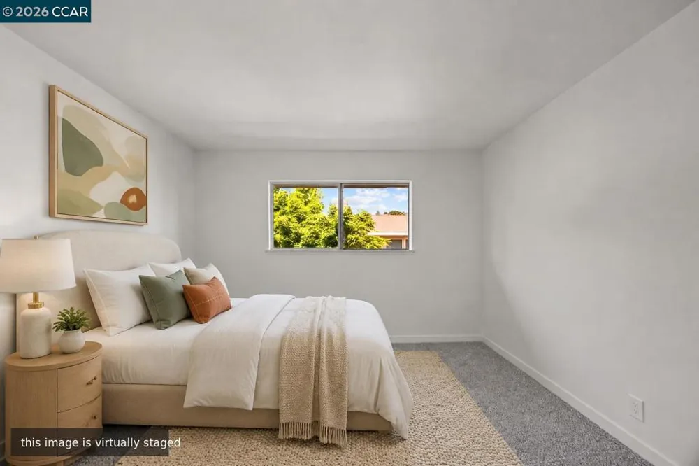 36 Miramonte Dr Moraga, CA 94556