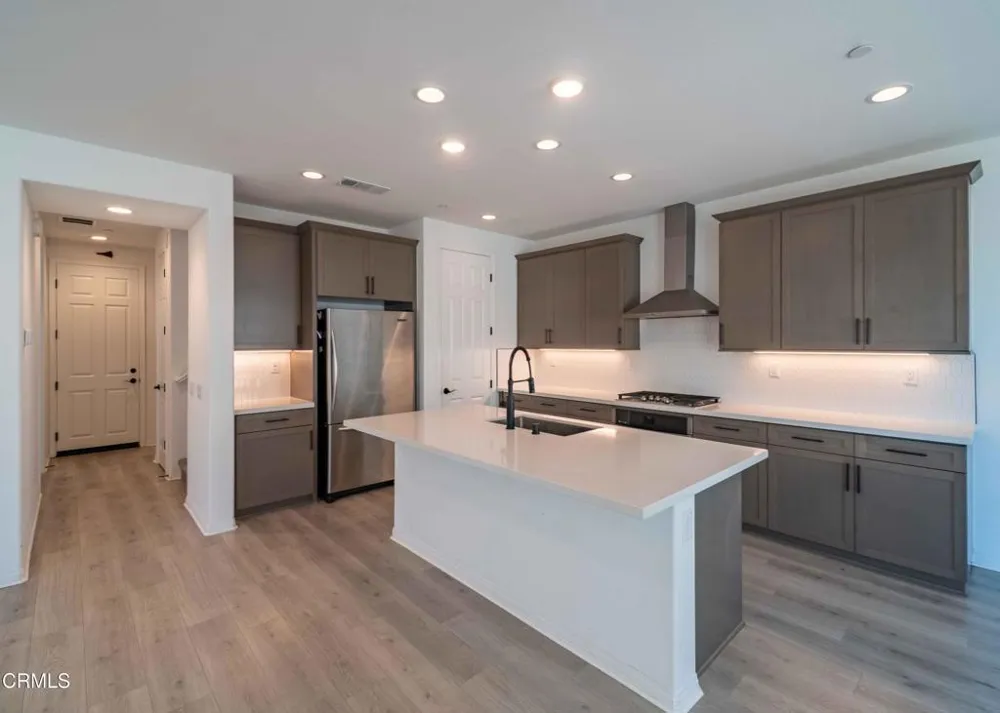 1867 Malalenca Road Santa Paula, CA 93060