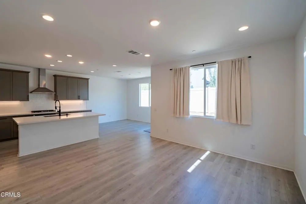 1867 Malalenca Road Santa Paula, CA 93060