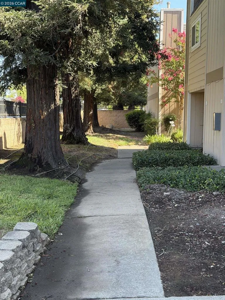 7032 Fair Oaks Blvd Carmichael, CA 95608
