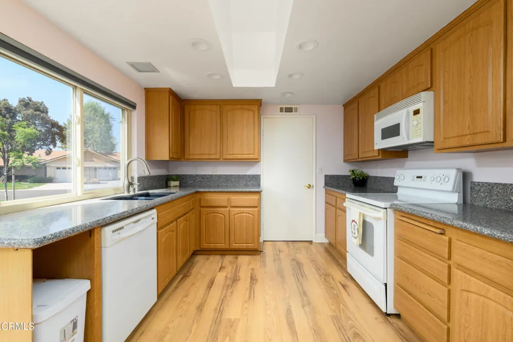 30003 Village 30 Camarillo, CA 93012