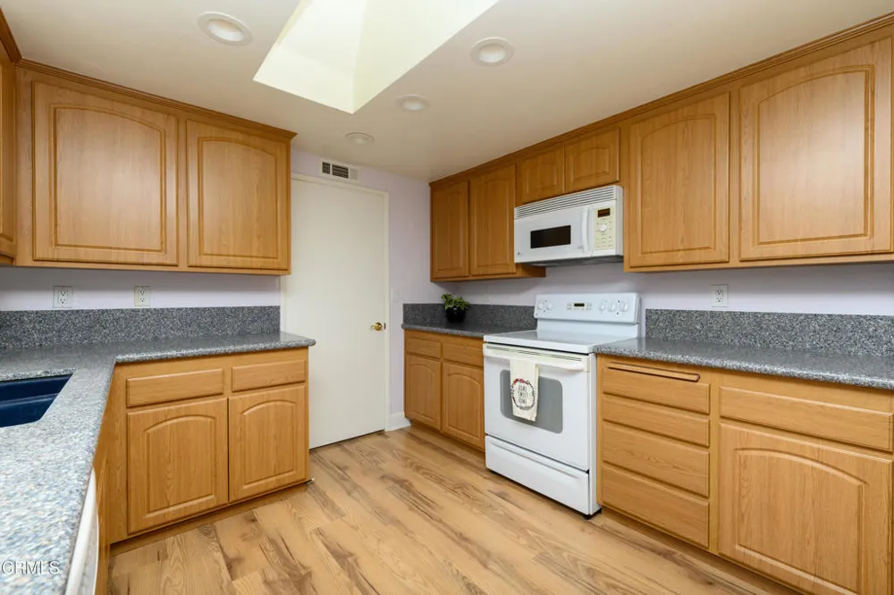 30003 Village 30 Camarillo, CA 93012