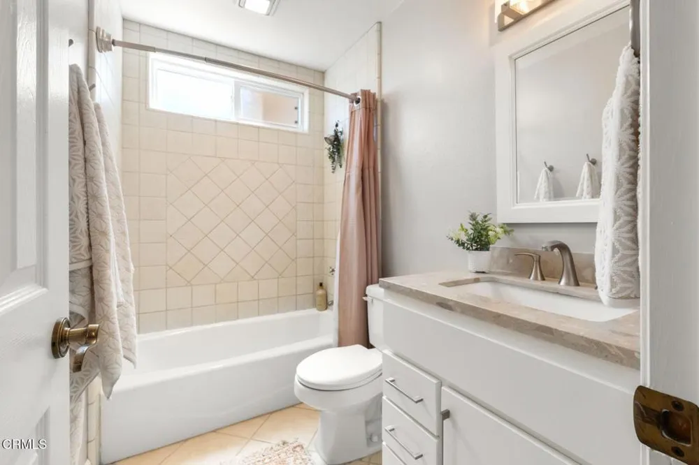 7310 Wolverine Street Ventura, CA 93003