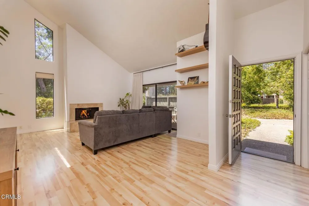 1001 Creekside Way #D Ojai, CA 93023