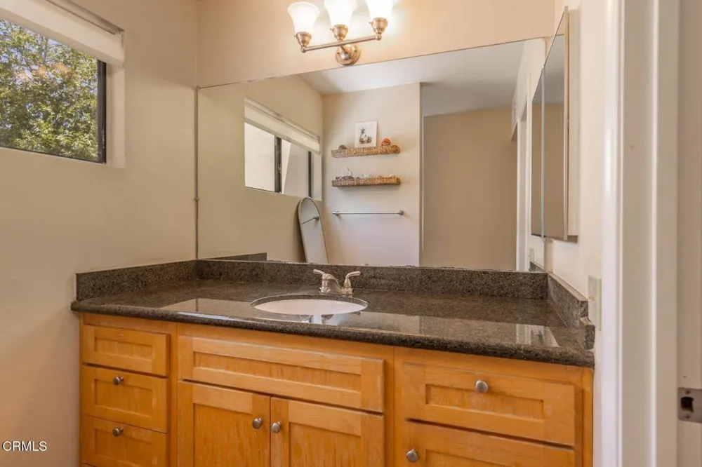 1001 Creekside Way #D Ojai, CA 93023