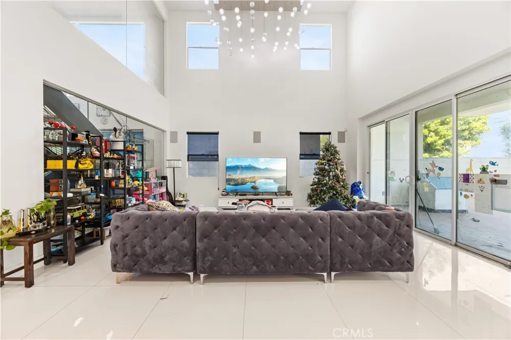 4326 Lynd Avenue Arcadia, CA 91006