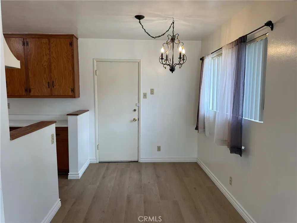 6237 Oak Temple City, CA 91780
