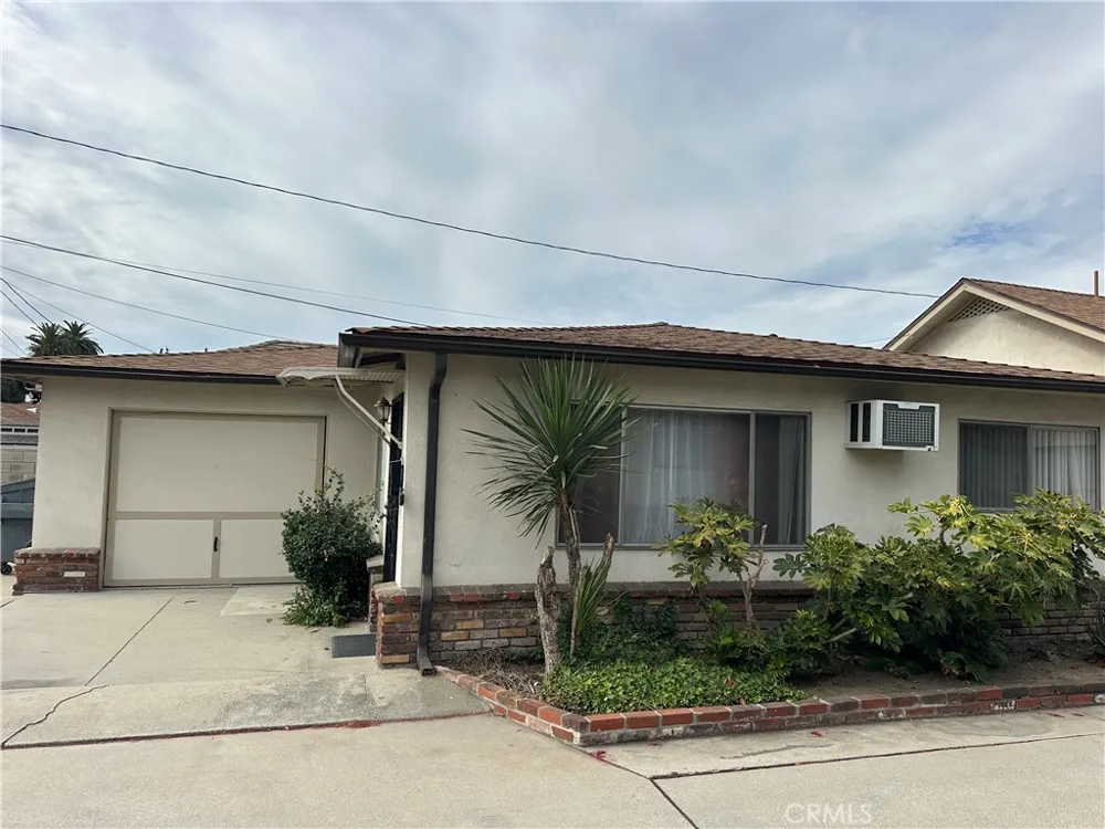 6237 Oak Temple City, CA 91780