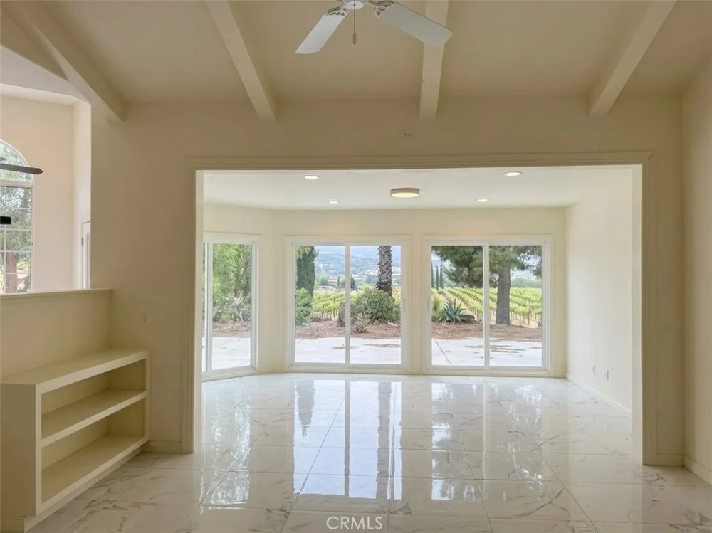 39850 Kapalua Way Temecula, CA 92592