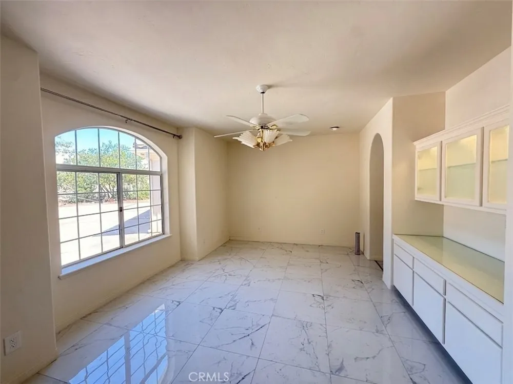 39850 Kapalua Way Temecula, CA 92592