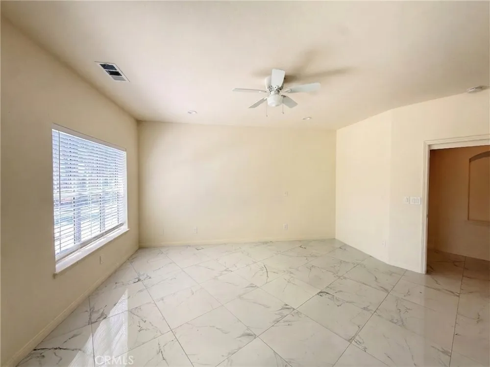 39850 Kapalua Way Temecula, CA 92592