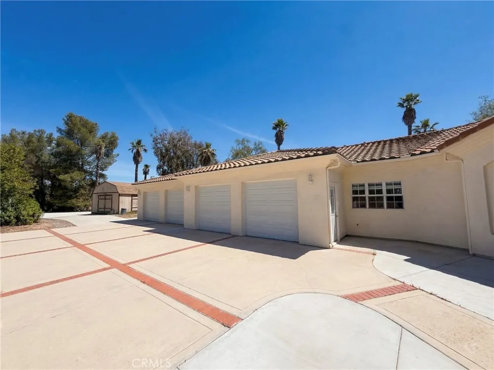 39850 Kapalua Way Temecula, CA 92592
