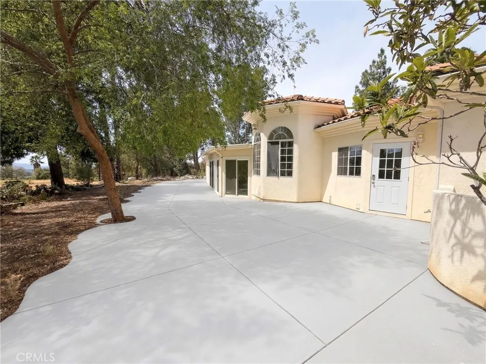 39850 Kapalua Way Temecula, CA 92592