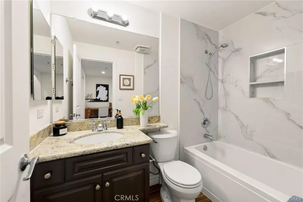 68 E Bay State Street #3G Alhambra, CA 91801