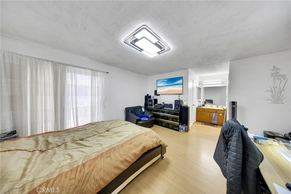 5320 Peck Road #12 El Monte, CA 91732