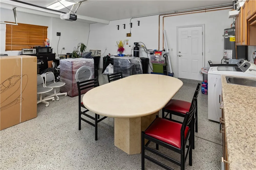 2727 Walnut Grove Avenue Rosemead, CA 91770