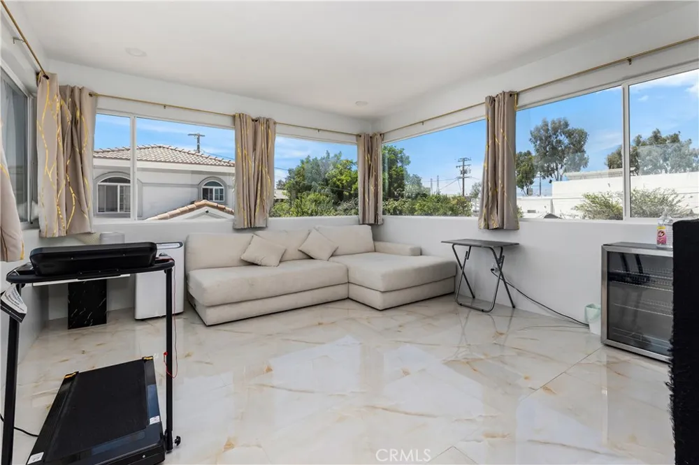2727 Walnut Grove Avenue Rosemead, CA 91770