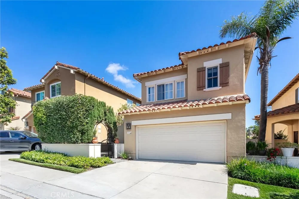 1175 Corte Riviera Camarillo, CA 93010