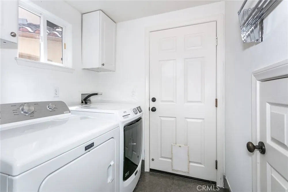 1175 Corte Riviera Camarillo, CA 93010