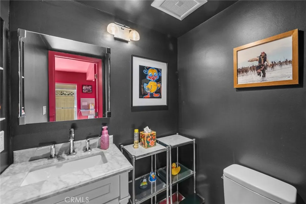 612 Wilcox Avenue Los Angeles, CA 90004