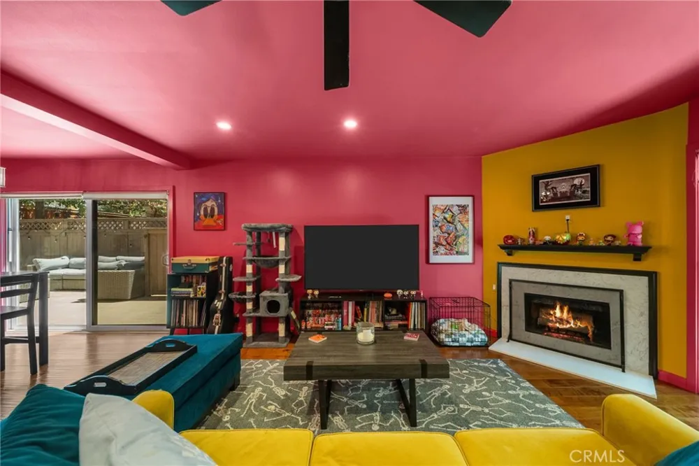 612 Wilcox Avenue Los Angeles, CA 90004
