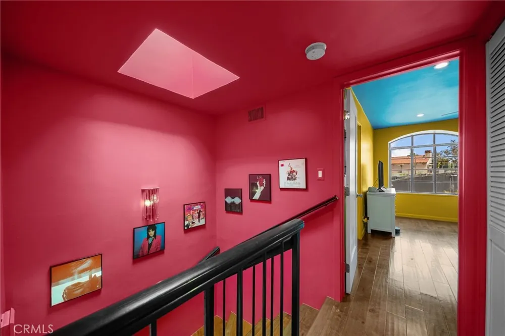 612 Wilcox Avenue Los Angeles, CA 90004