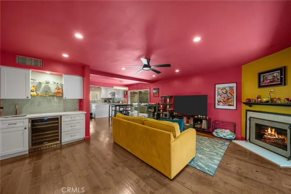 612 Wilcox Avenue Los Angeles, CA 90004