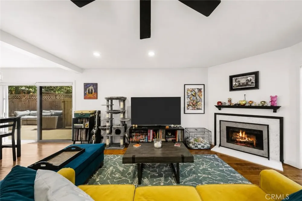 612 Wilcox Avenue Los Angeles, CA 90004