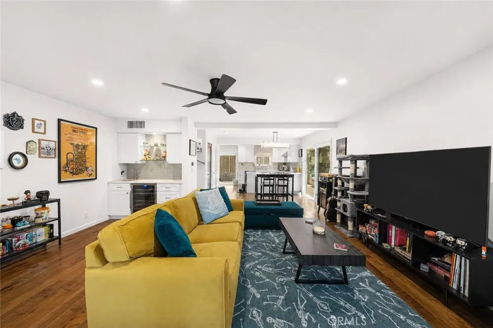 612 Wilcox Avenue Los Angeles, CA 90004